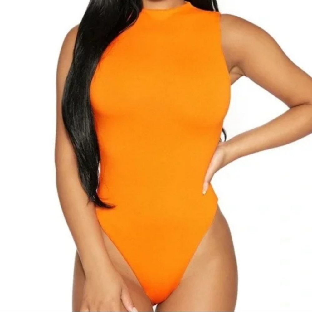 Naked Wardrobe The nw‎ sleeveless bodysuit in Orange Size S NWOT